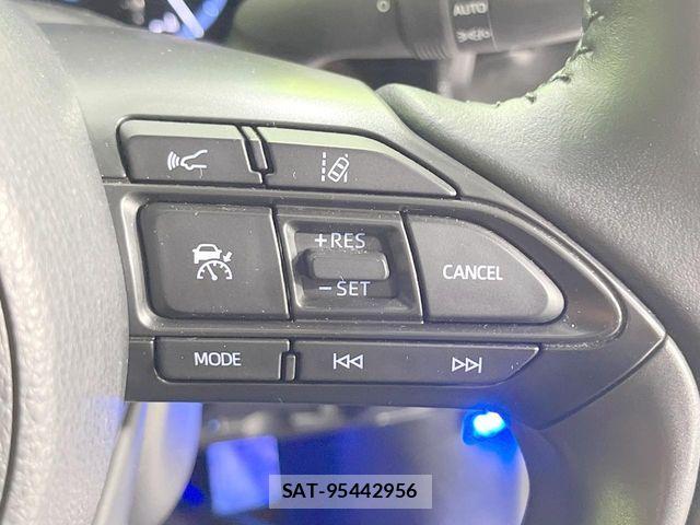 Toyota YARIS CROSS 2021-02 8884696-5