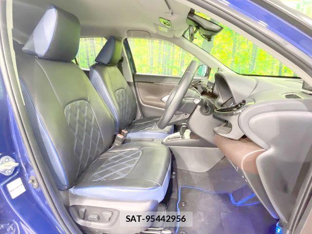 Toyota YARIS CROSS 2021-02 8884696-7
