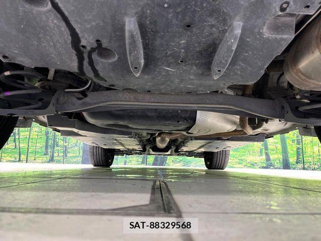 Toyota YARIS CROSS 2021-03 8884695-18