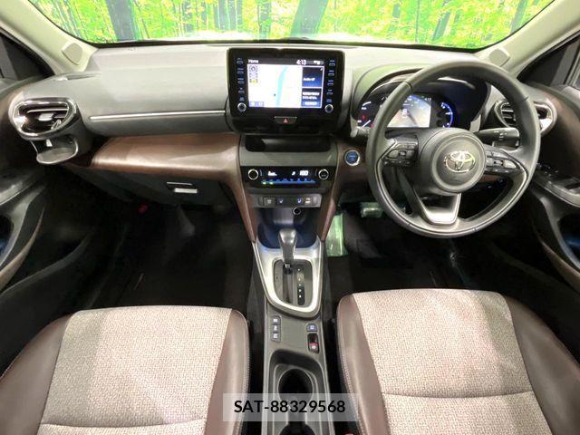 Toyota YARIS CROSS 2021-03 8884695-1