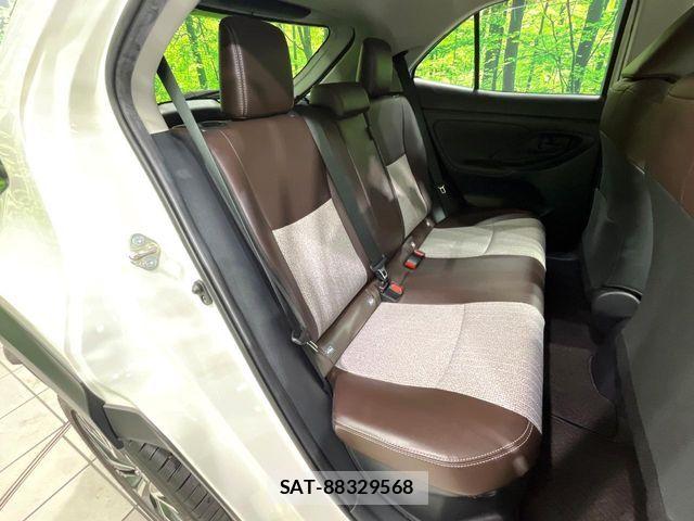 Toyota YARIS CROSS 2021-03 8884695-8