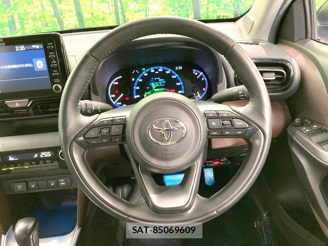 Toyota YARIS CROSS 2020-12 8884697-10