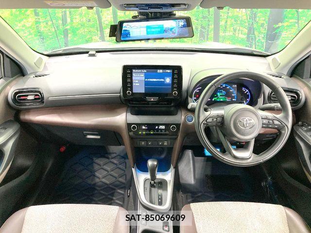 Toyota YARIS CROSS 2020-12 8884697-1