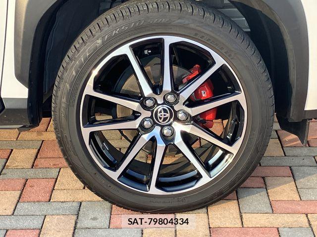 Toyota YARIS CROSS 2025-09 8884684-9