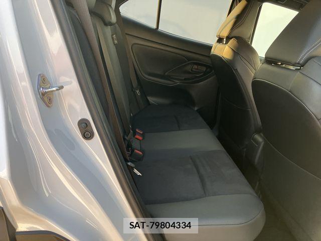 Toyota YARIS CROSS 2025-09 8884684-11