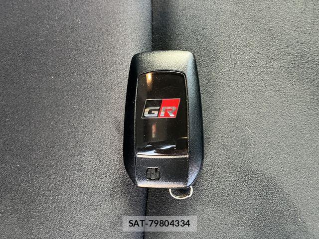 Toyota YARIS CROSS 2025-09 8884684-29