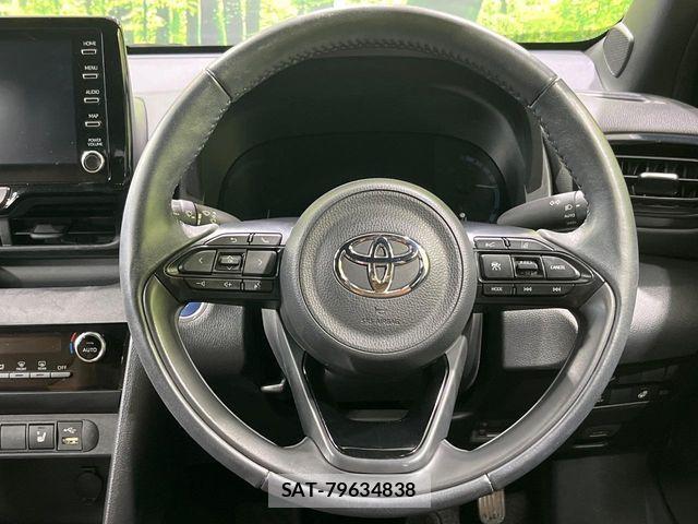 Toyota YARIS CROSS 2023-09 8884685-10