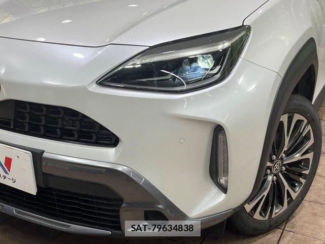 Toyota YARIS CROSS 2023-09 8884685-11
