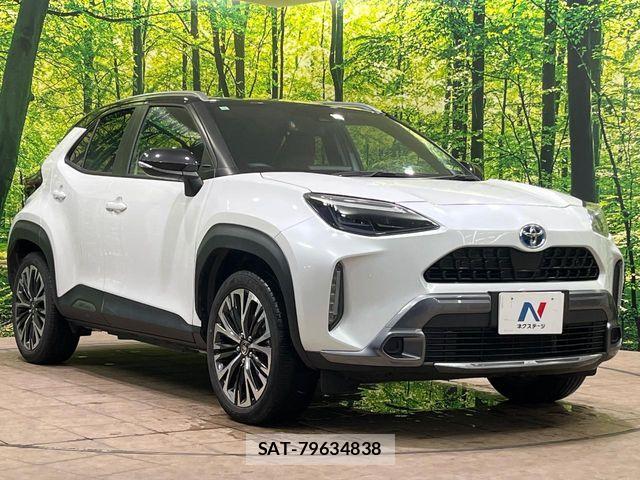 Toyota YARIS CROSS 2023-09 8884685-15