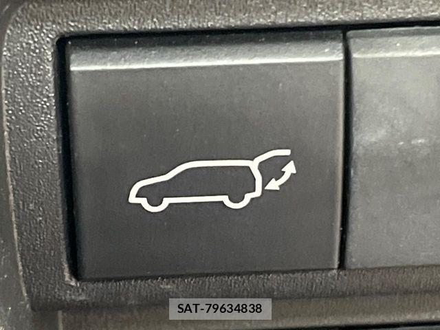 Toyota YARIS CROSS 2023-09 8884685-6