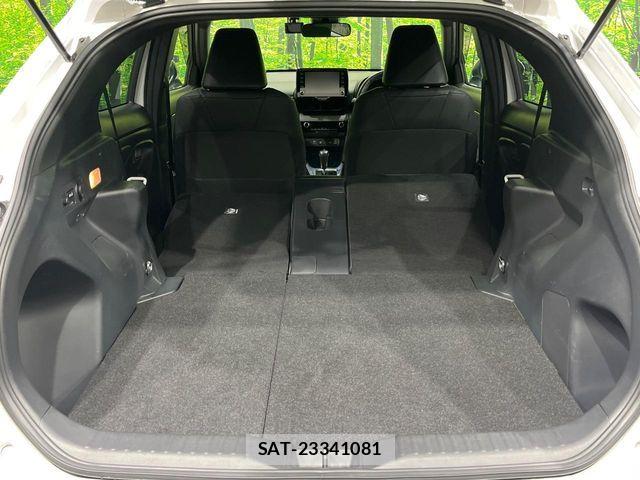 Toyota YARIS CROSS 2022-11 8884686-10