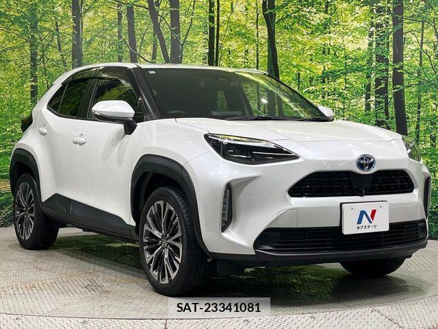 Toyota YARIS CROSS 2022-11 8884686-16