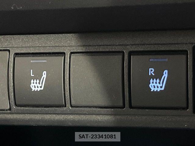 Toyota YARIS CROSS 2022-11 8884686-4