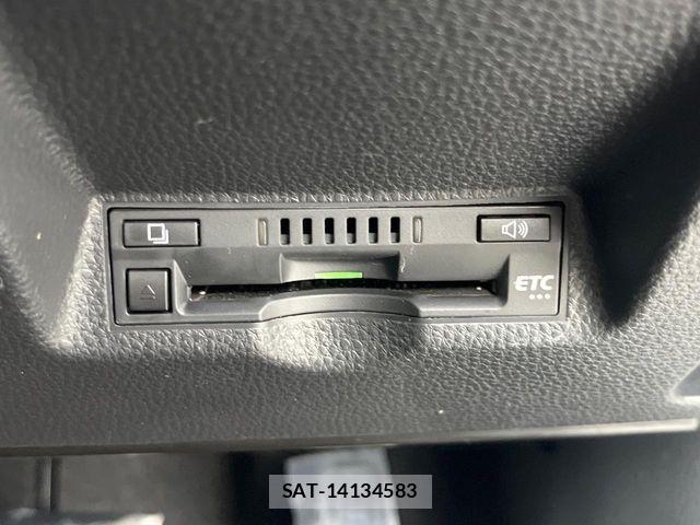 Toyota YARIS CROSS 2021-03 8884691-10