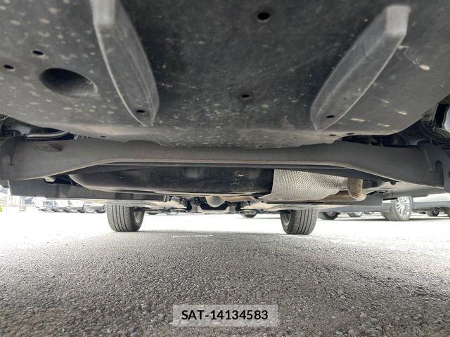 Toyota YARIS CROSS 2021-03 8884691-18