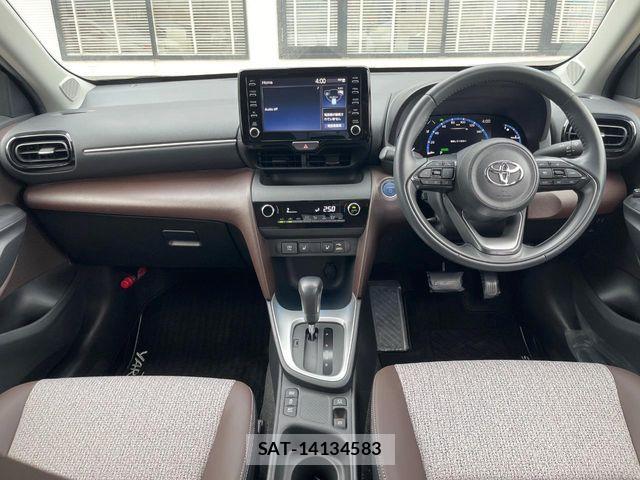 Toyota YARIS CROSS 2021-03 8884691-1