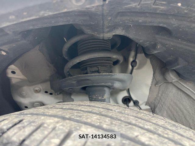 Toyota YARIS CROSS 2021-03 8884691-19