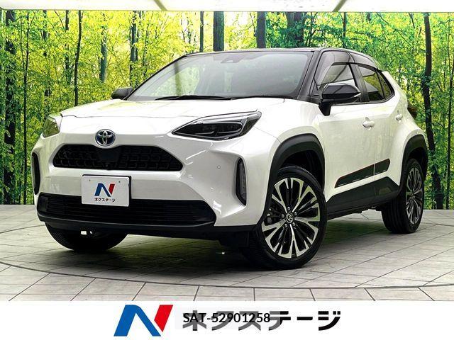 Toyota YARIS CROSS 2021-10 8884690-0