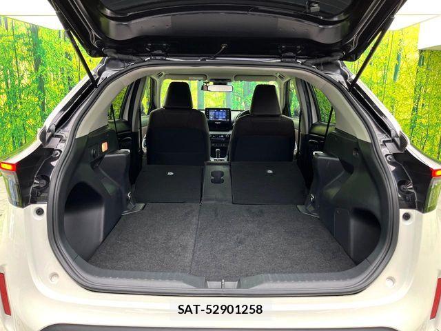 Toyota YARIS CROSS 2021-10 8884690-9