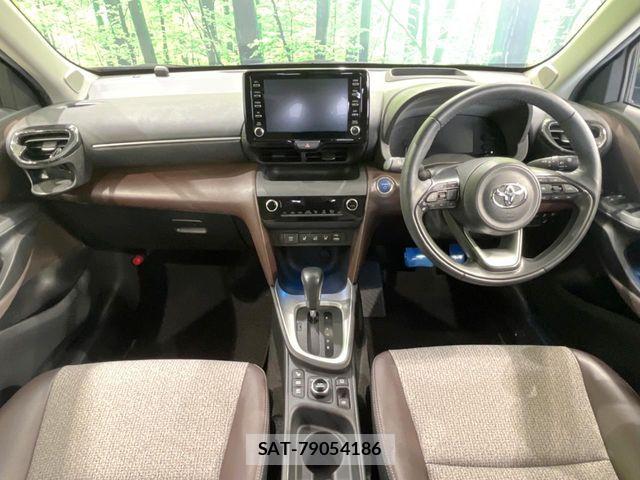 Toyota YARIS CROSS 2022-01 8884689-1