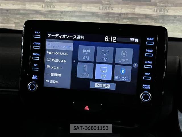Toyota YARIS CROSS 2023-09 8884687-18