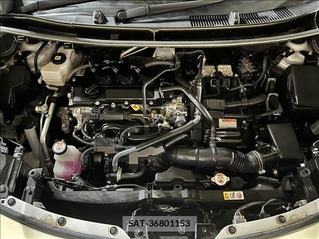 Toyota YARIS CROSS 2023-09 8884687-29