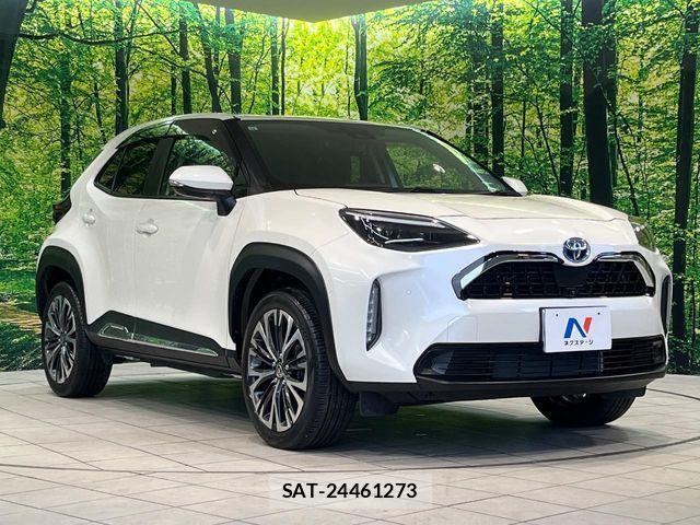 Toyota YARIS CROSS 2021-12 8884693-15