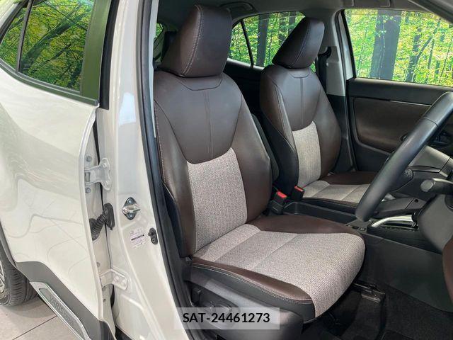 Toyota YARIS CROSS 2021-12 8884693-7