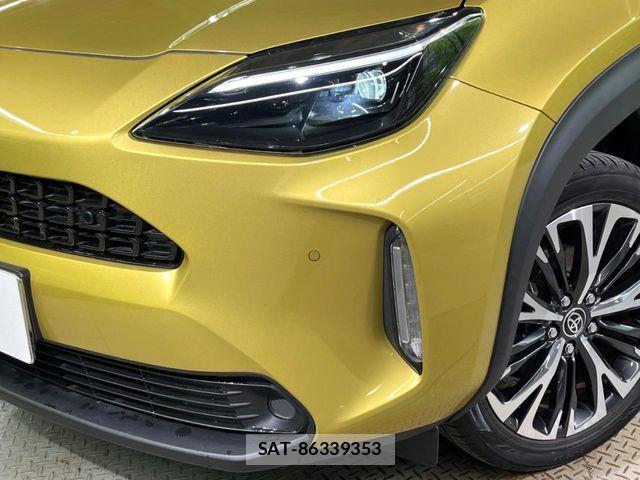 Toyota YARIS CROSS 2024-01 8884692-11