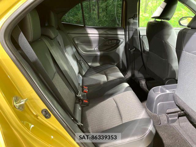 Toyota YARIS CROSS 2024-01 8884692-8