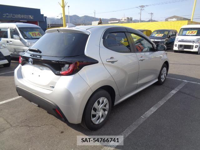 Toyota YARIS 2021-12 631649-4