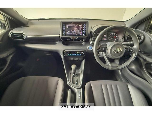 Toyota YARIS 2022-12 904148-13
