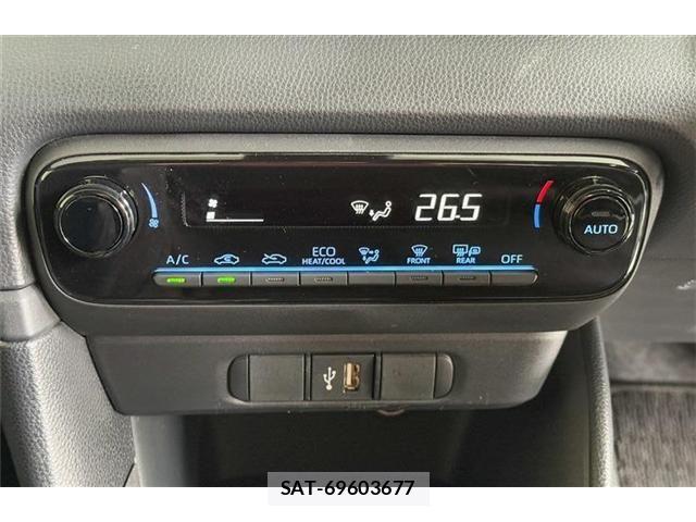 Toyota YARIS 2022-12 904148-18