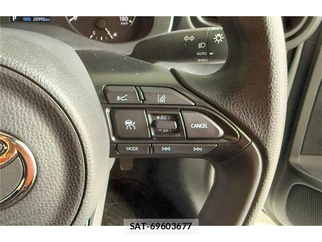 Toyota YARIS 2022-12 904148-21