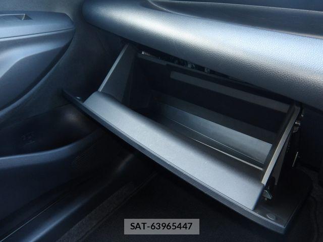 Toyota YARIS 2023-04 1447509-25