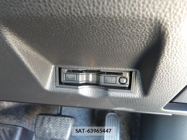 Toyota YARIS 2023-04 1447509-6
