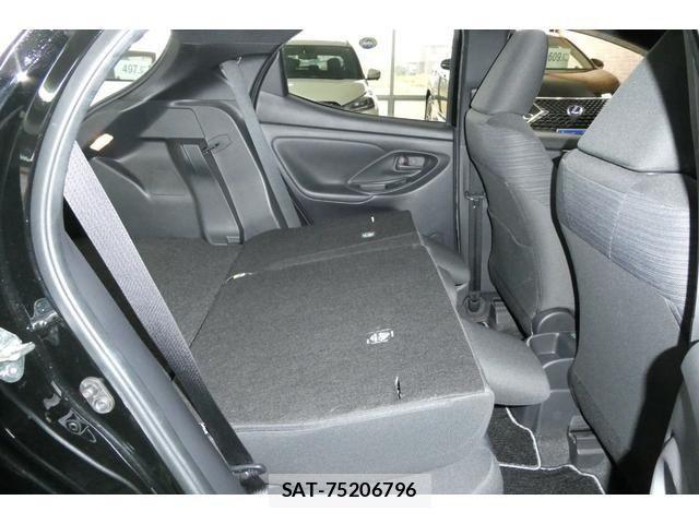 Toyota YARIS 2020-03 1555729-12