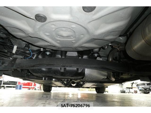 Toyota YARIS 2020-03 1555729-23