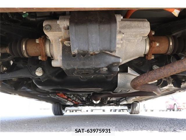 Toyota YARIS 2023-12 4112238-16