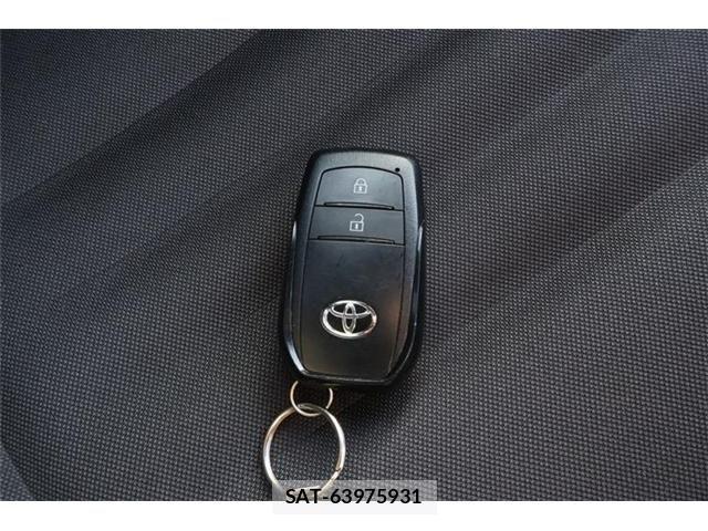 Toyota YARIS 2023-12 4112238-20