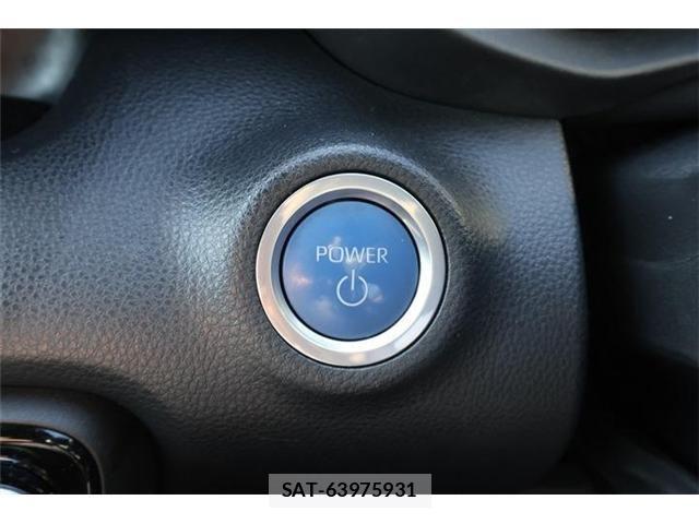 Toyota YARIS 2023-12 4112238-23