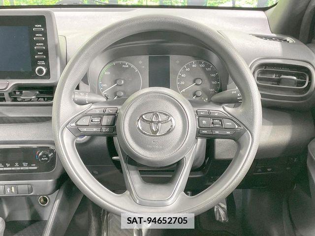 Toyota YARIS 2023-02 5884390-11