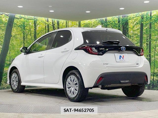 Toyota YARIS 2023-02 5884390-17