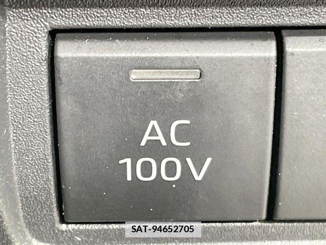 Toyota YARIS 2023-02 5884390-7