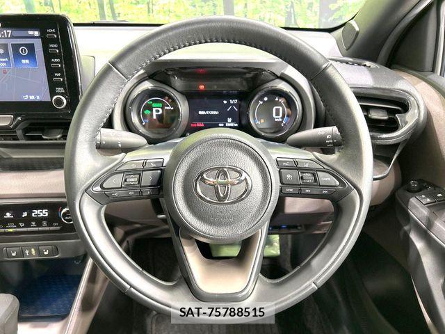 Toyota YARIS 2023-03 5884360-10