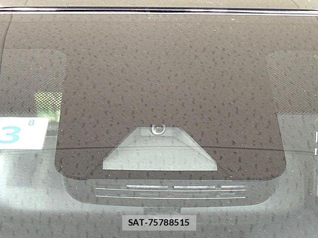 Toyota YARIS 2023-03 5884360-4