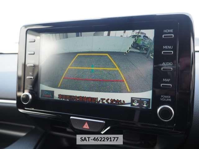 Toyota YARIS 2021-01 5884395-2