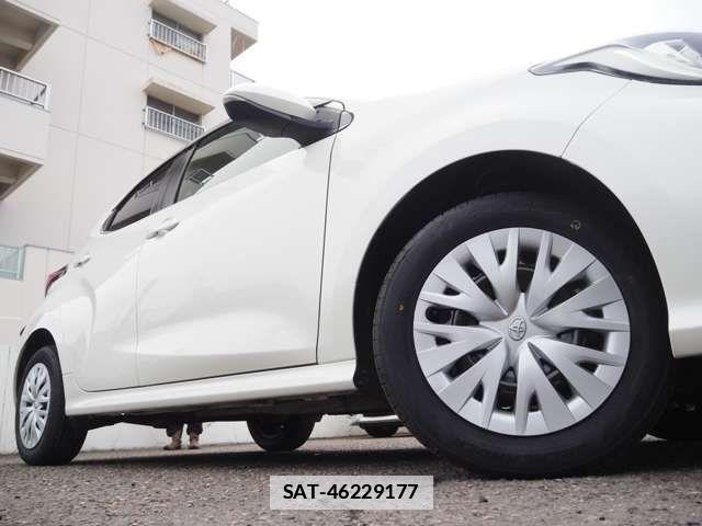 Toyota YARIS 2021-01 5884395-6