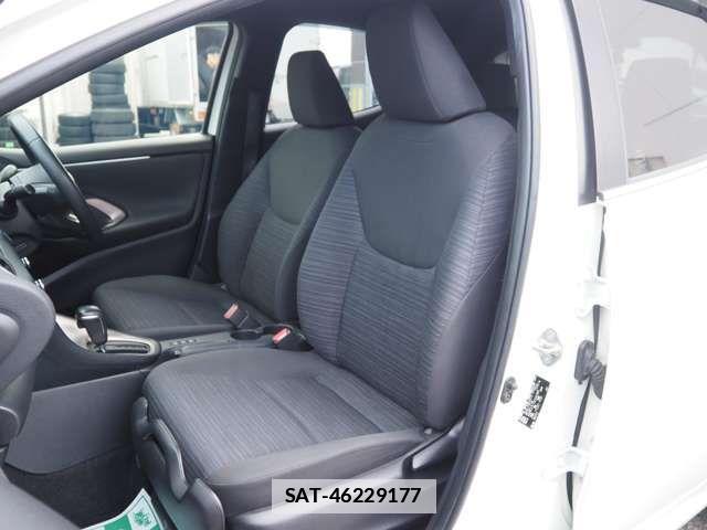 Toyota YARIS 2021-01 5884395-8