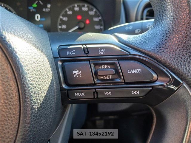 Toyota YARIS 2021-03 6024199-7